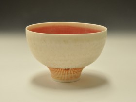 Pink and ash glazed bowl with incised foot 11.5cm diameter.
